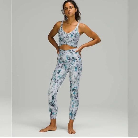 Lululemon Unlimit High-Rise Tight 25" Leggings
Kaleidofloral Multi - Picture 4 of 11